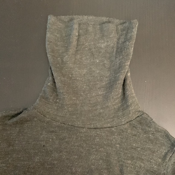 Dark brown thin turtle neck size S - Picture 3 of 8